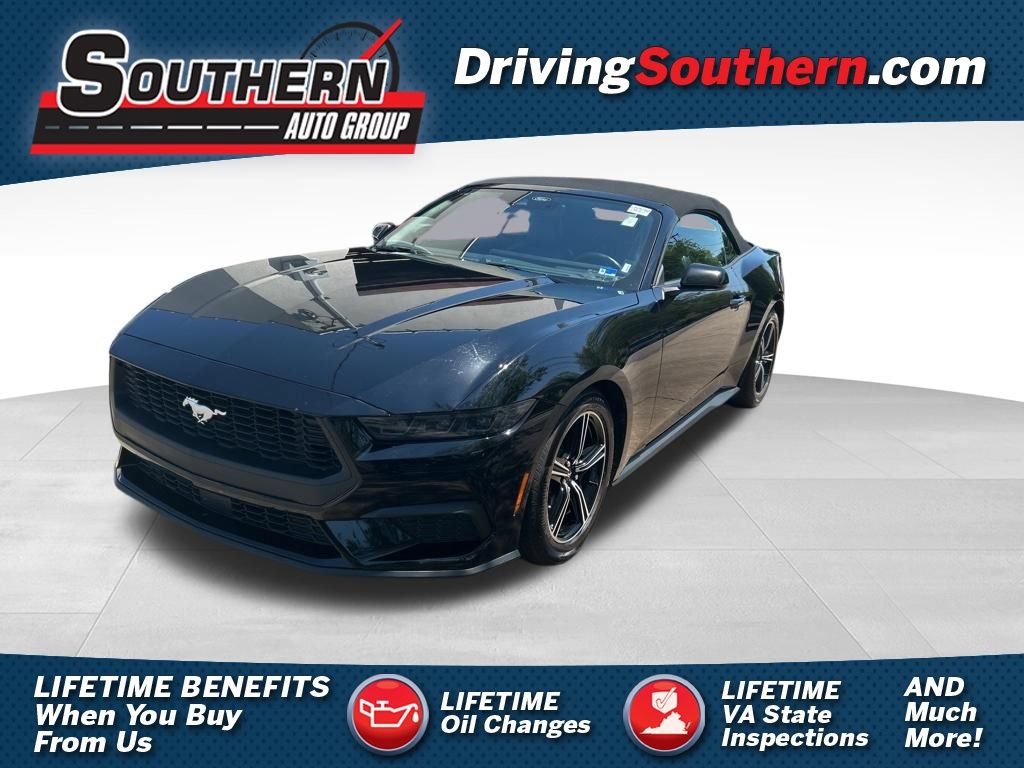 Used 2025 Ford Mustang Premium RWD image 1