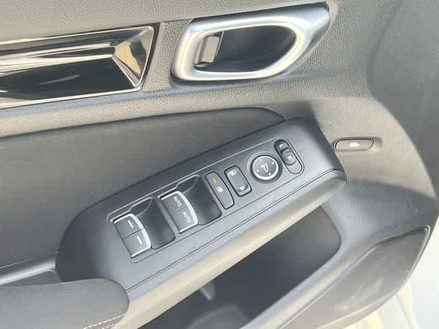 Certified 2024 Honda Civic EX image 30