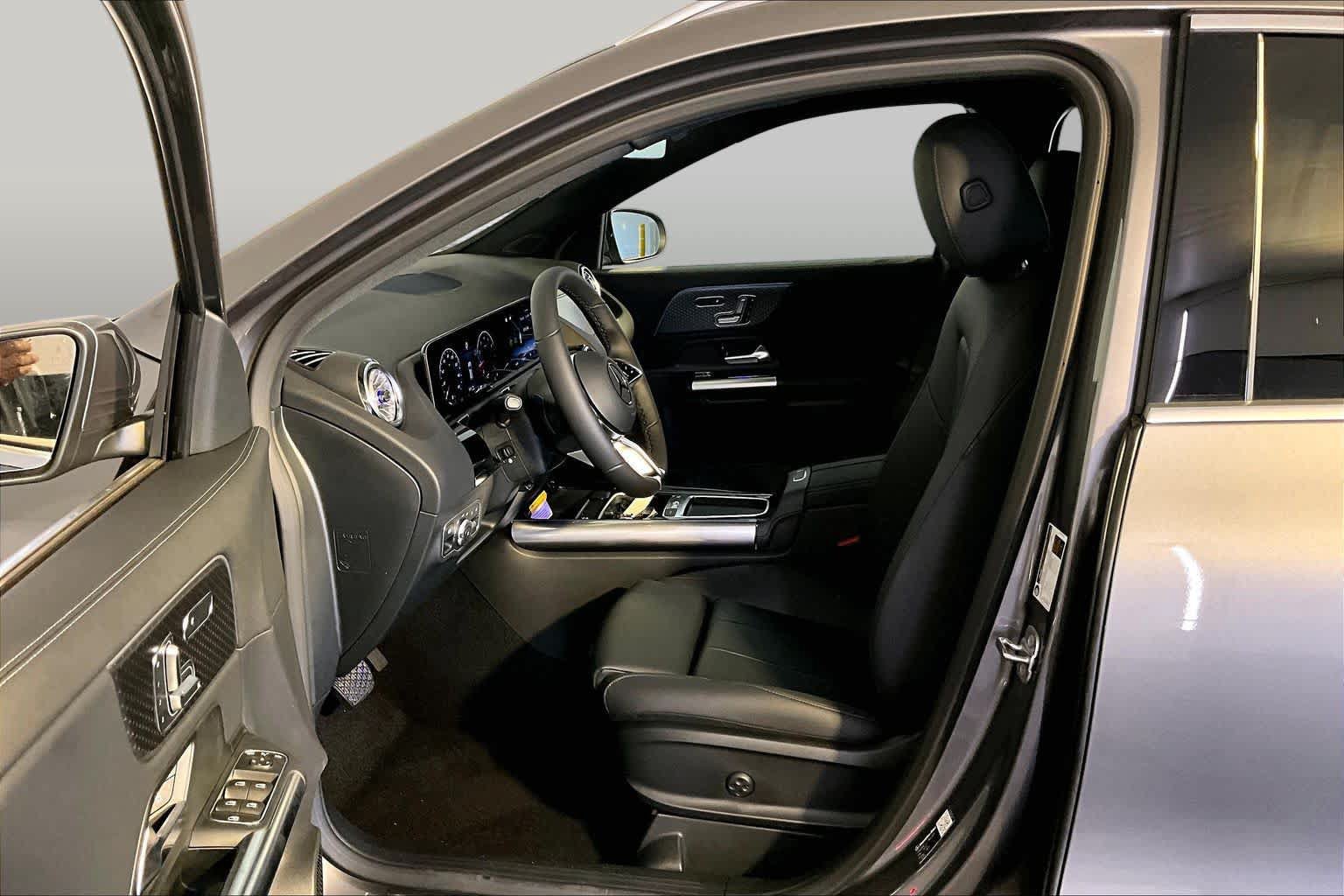 New 2026 Mercedes-Benz GLA 250 4MATIC image 13