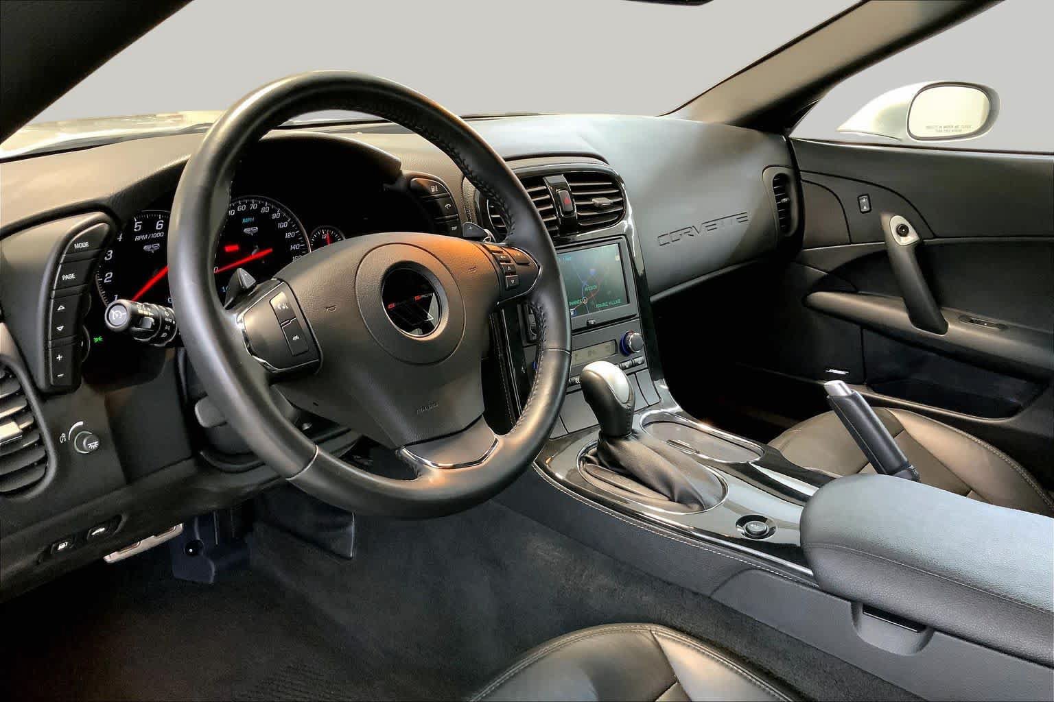 Used 2013 Chevrolet Corvette Grand Sport w/ 2LT Preferred Equipment Group RWD image 17