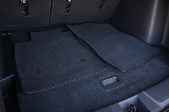 Used 2026 Chevrolet Trax RS w/ Sunroof Package FWD image 8