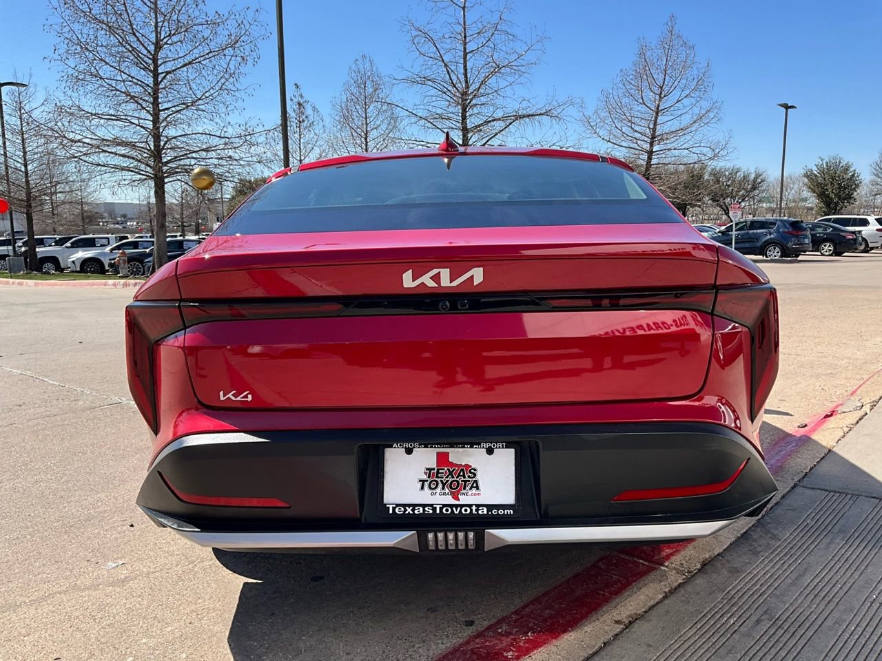 Used 2025 Kia K4 LXS image 7