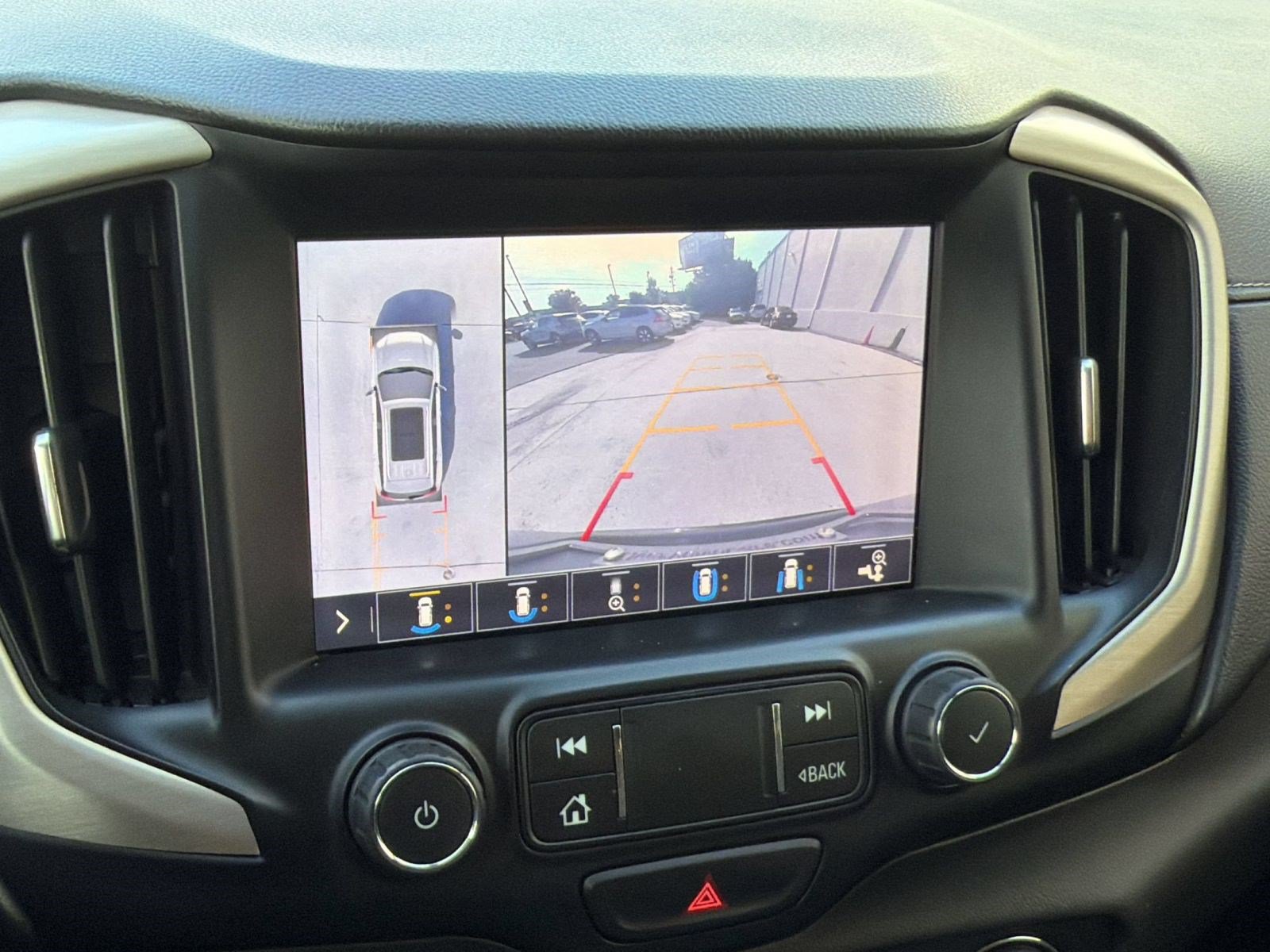 Used 2019 GMC Terrain Denali w/ Advanced Safety Package FWD image 19