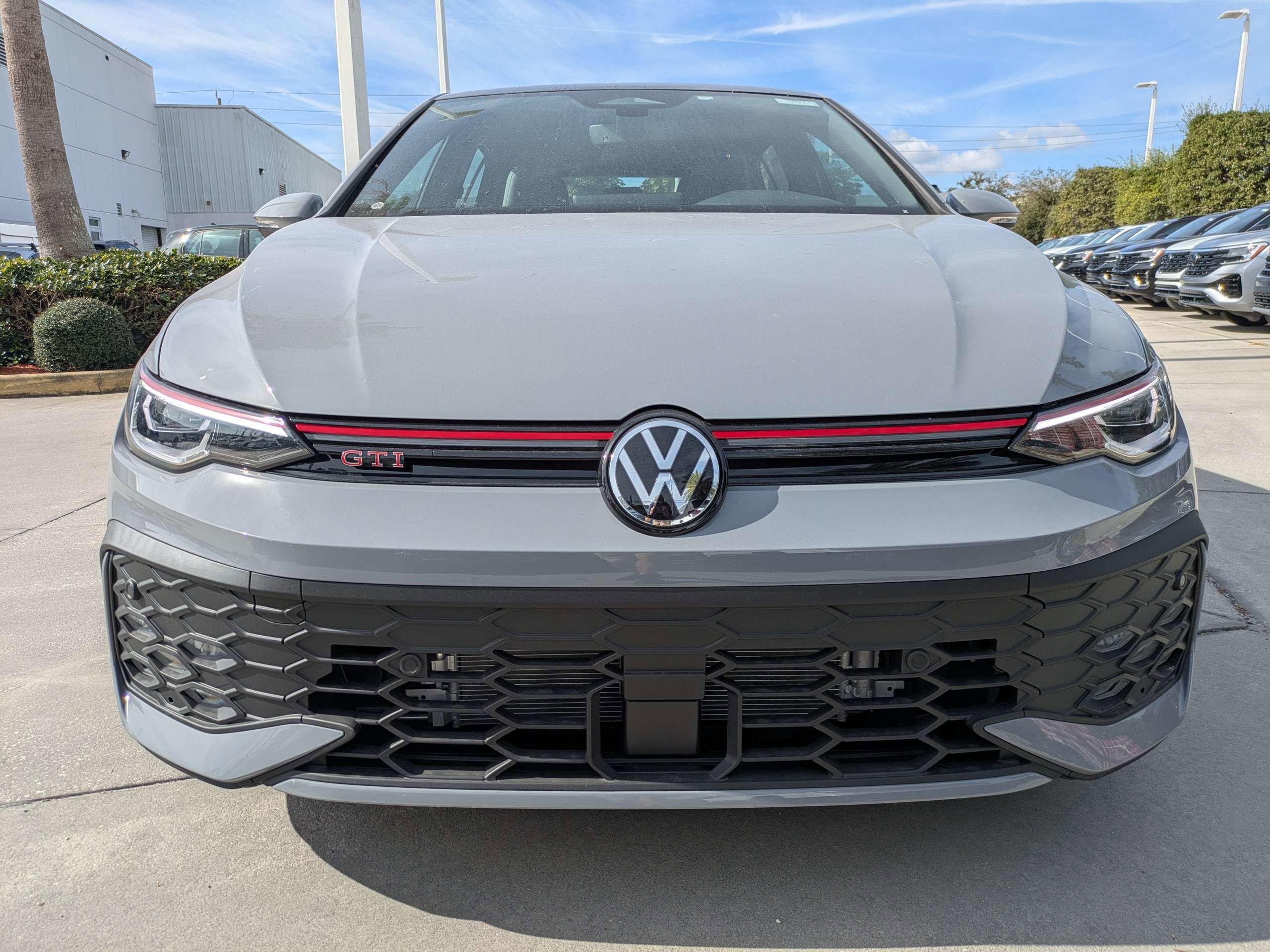 New 2026 Volkswagen GTI SE FWD image 9