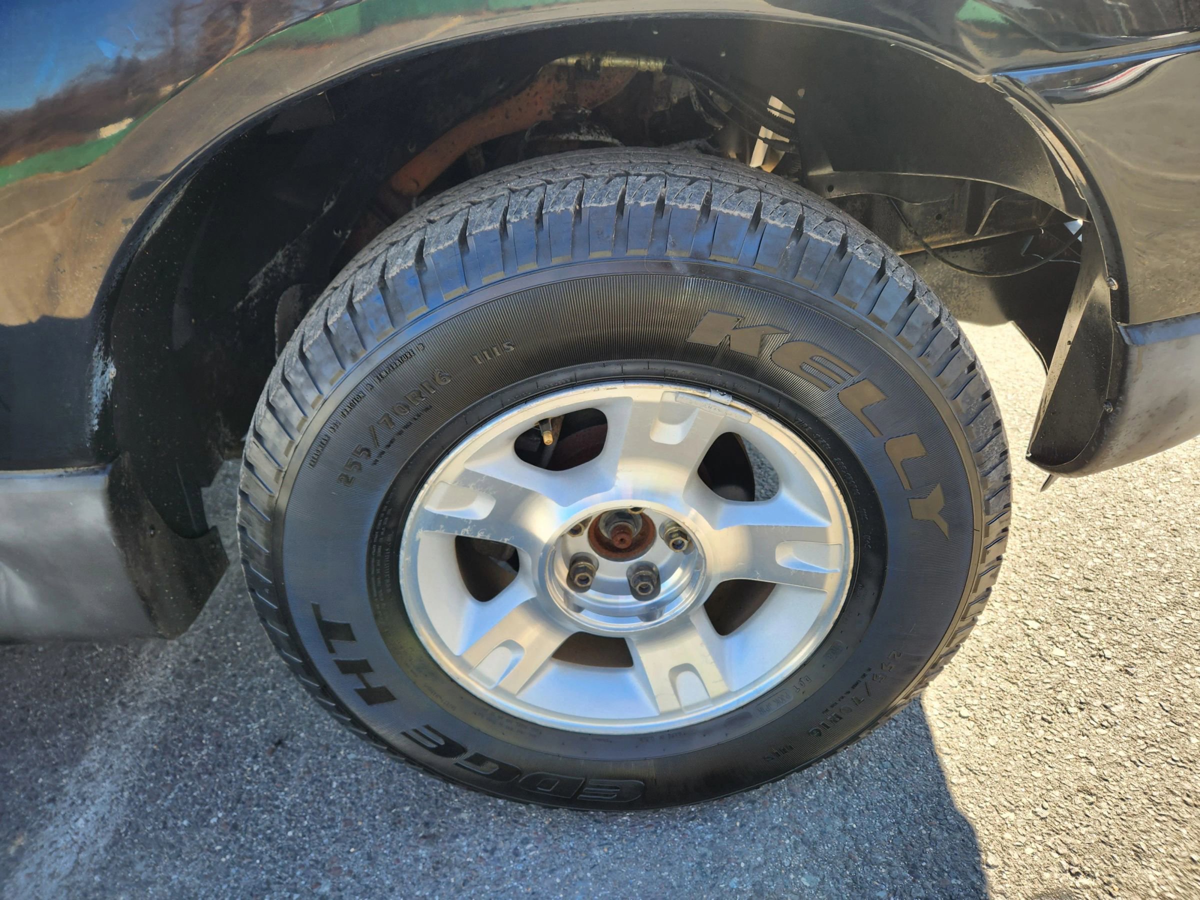 Used 2003 Ford Explorer Sport Trac XLS image 6