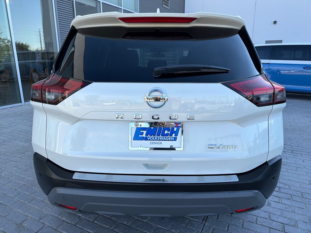 Used 2021 Nissan Rogue SV w/ Premium Package AWD/4WD image 4