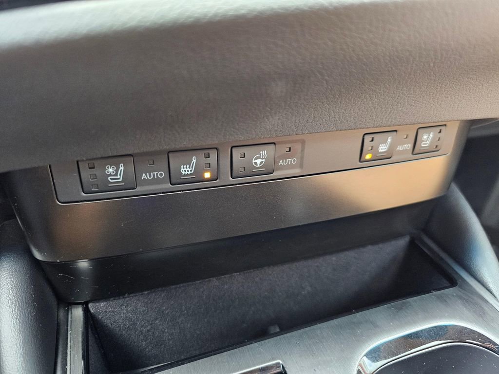 Used 2023 Lexus ES 250 w/ Premium Package image 34