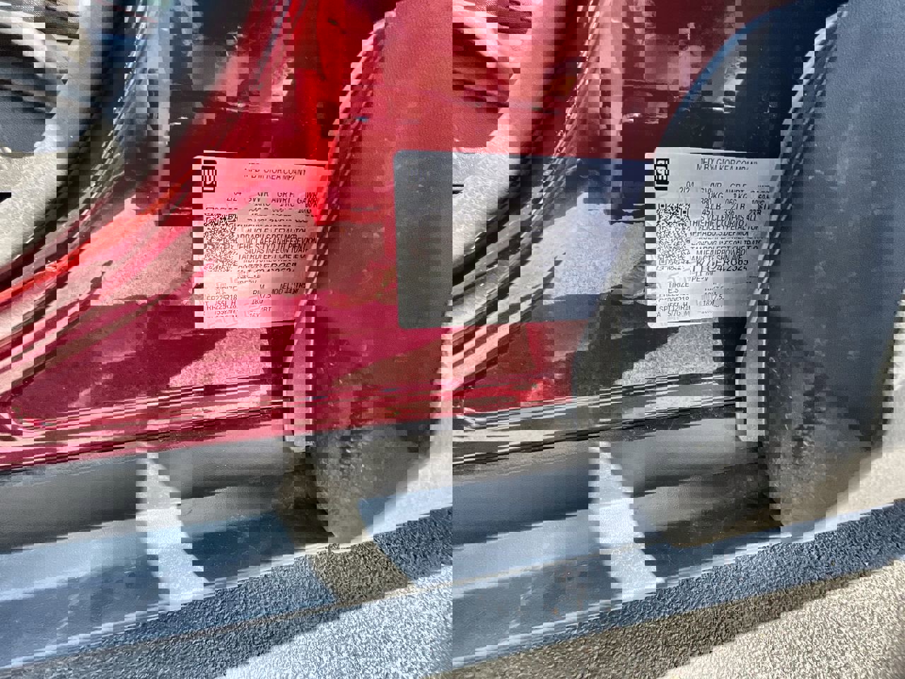 Used 2024 Chevrolet Trax RS w/ Sunroof Package image 32