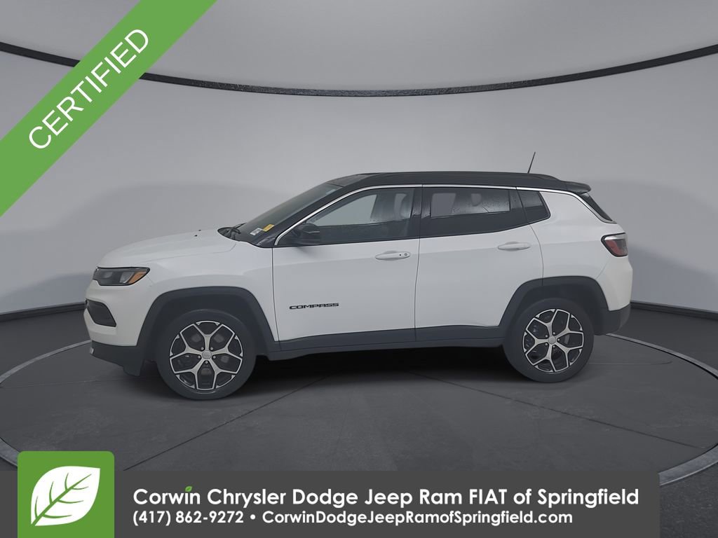 Used 2024 Jeep Compass Limited image 8