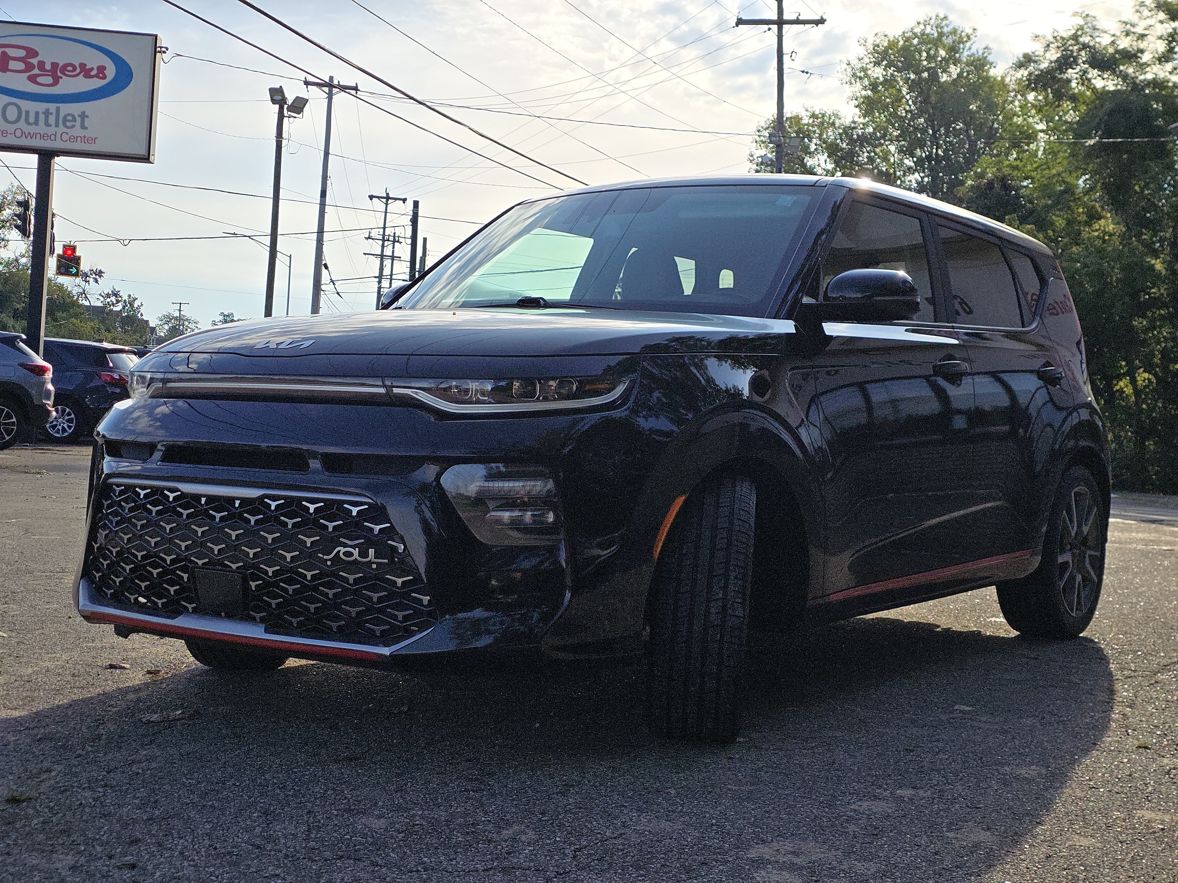 Used 2022 Kia Soul Turbo FWD image 3