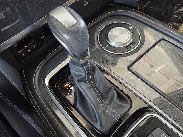 Used 2024 Nissan Armada SV image 12