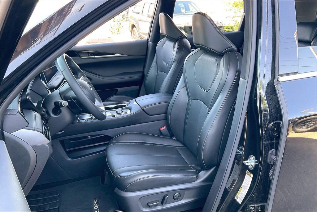 Used 2025 INFINITI QX60 Pure FWD image 24