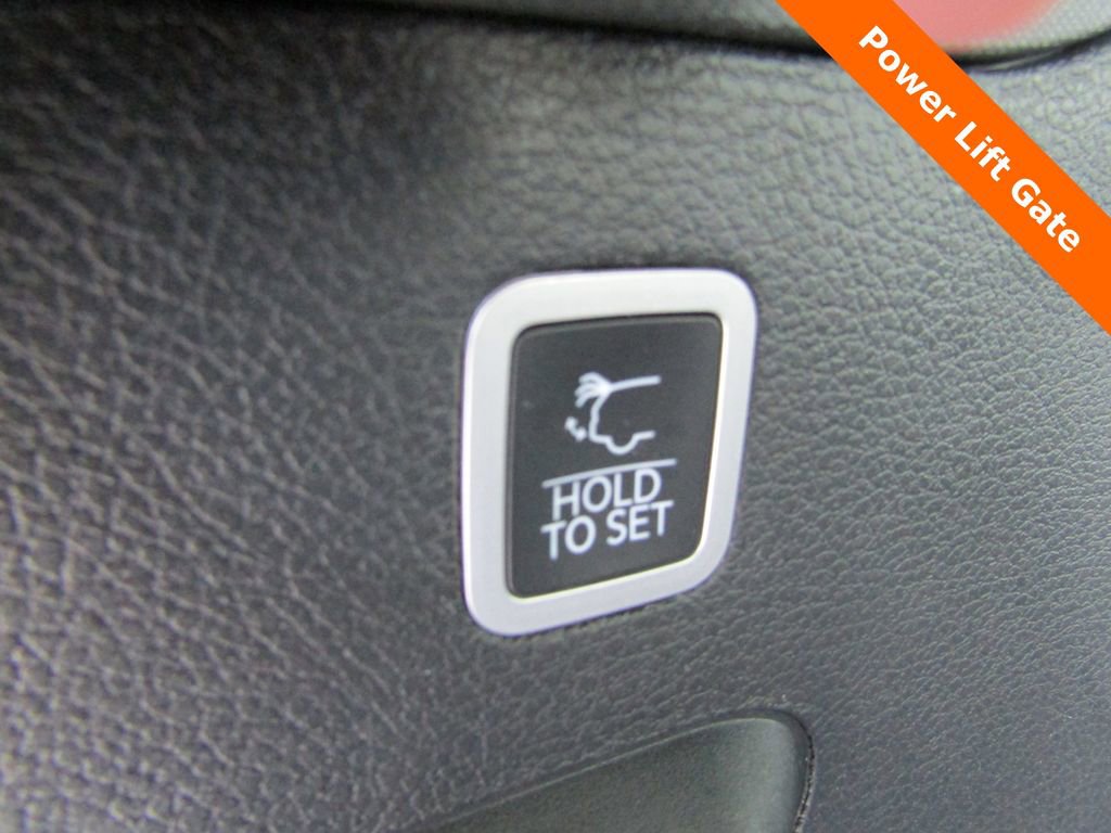 Used 2022 Jeep Wagoneer Series III w/ Flexible Seating Group image 22