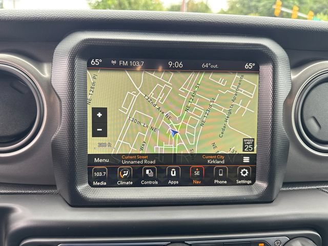 Used 2023 Jeep Wrangler Unlimited AWD/4WD image 23