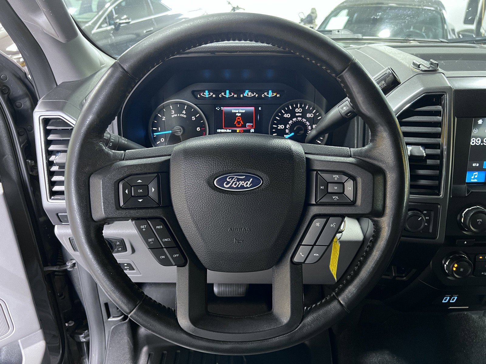 Used 2018 Ford F150 XLT w/ Equipment Group 302A Luxury image 11