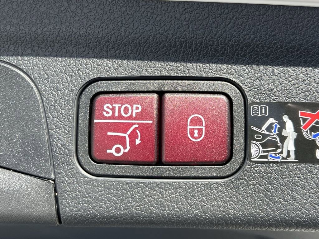 New 2026 Mercedes-Benz GLE 450 4MATIC image 25