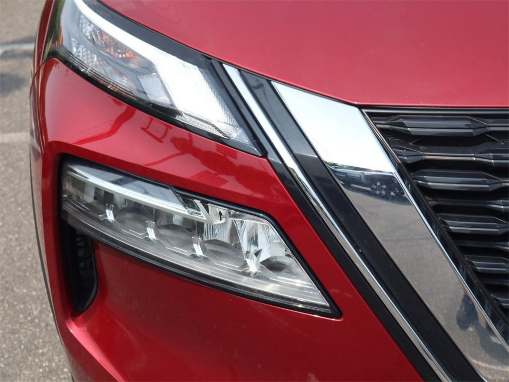 Certified 2022 Nissan Rogue SV w/ SV Premium Package image 11