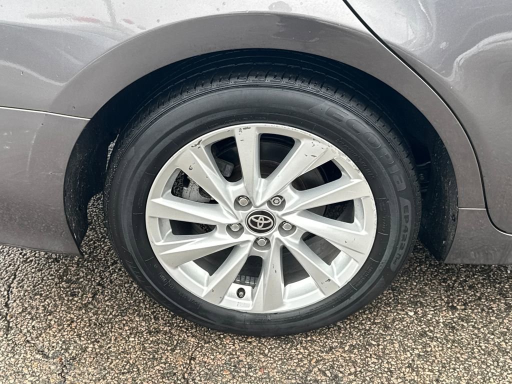Used 2023 Toyota Camry LE image 41