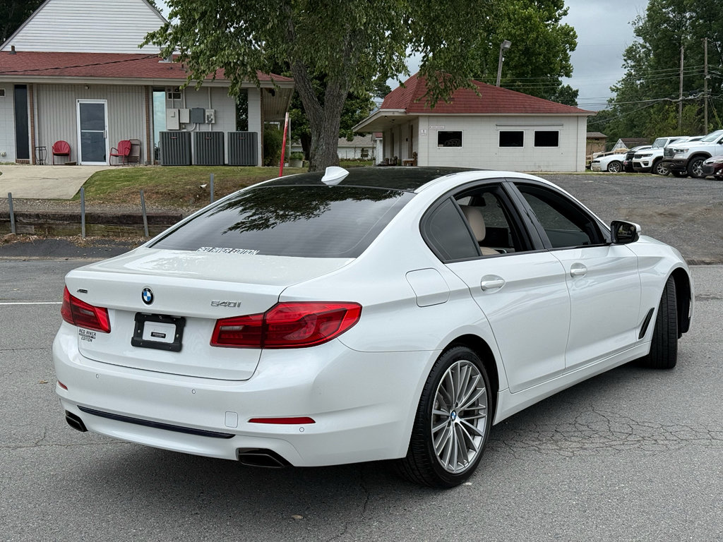 Used 2020 BMW 540i xDrive AWD/4WD image 5