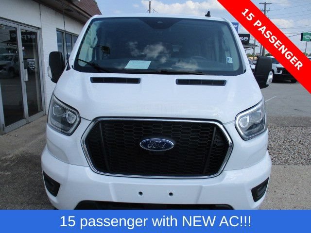 Used 2023 Ford Transit 350 XLT RWD image 2