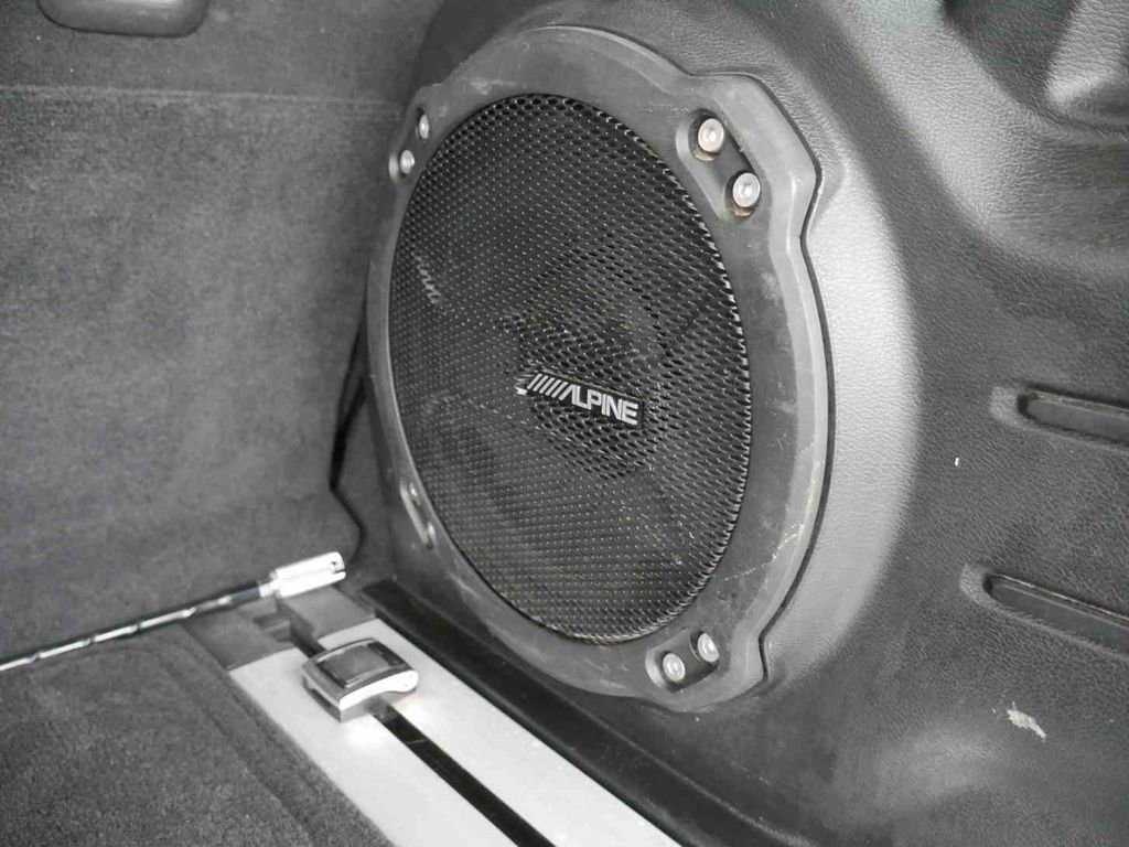 Used 2018 Jeep Wrangler Unlimited Rubicon image 10