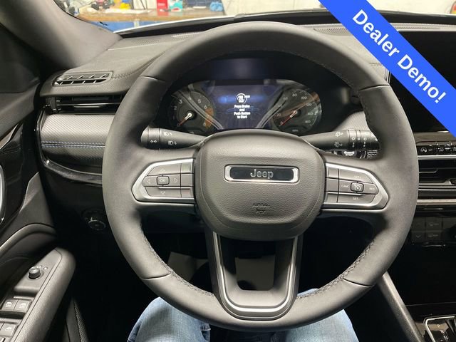 New 2026 Jeep Compass Latitude image 14