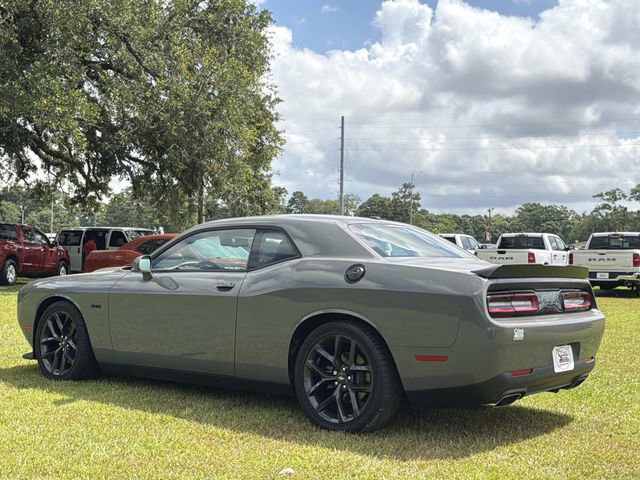 Used 2023 Dodge Challenger R/T w/ Blacktop Package RWD image 9
