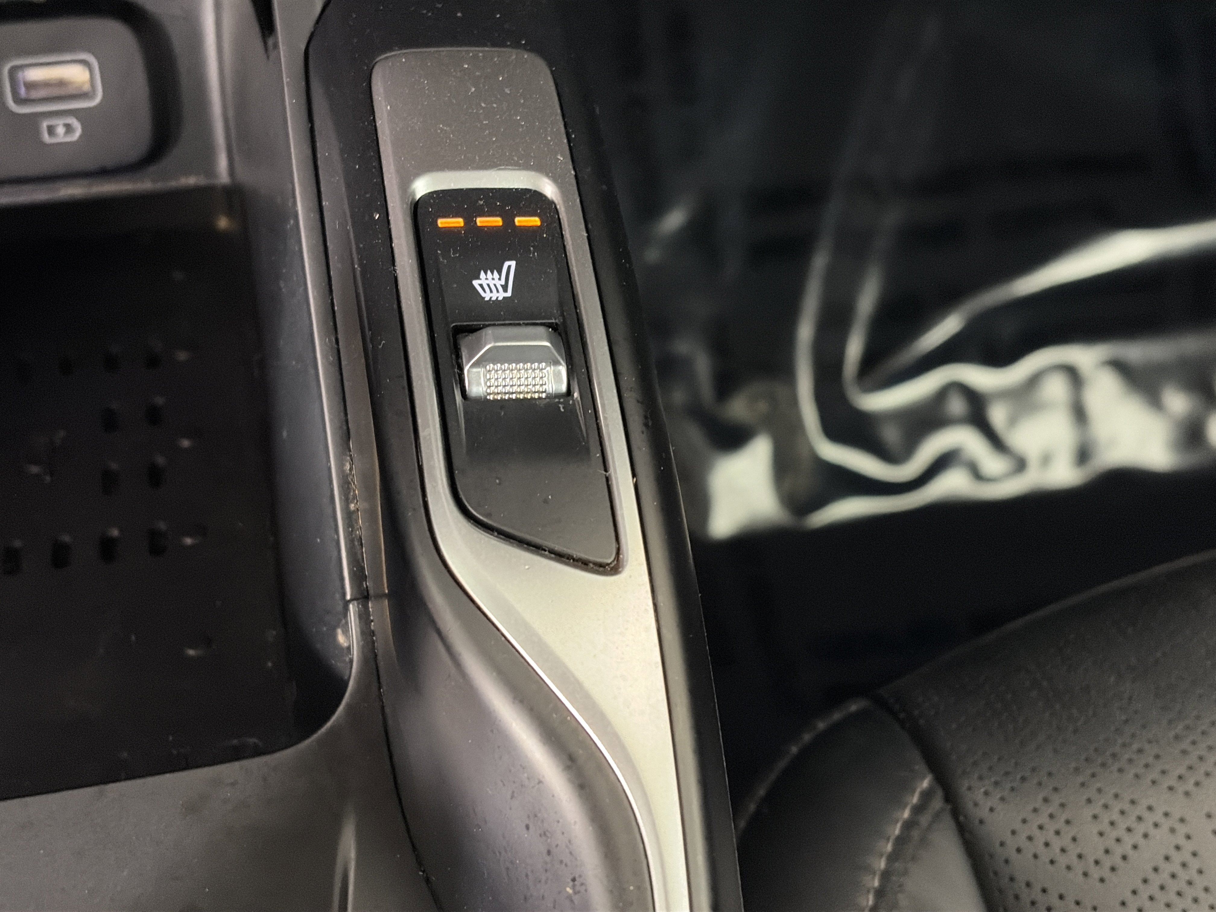 Certified 2022 Kia Sorento X-Line EX image 29