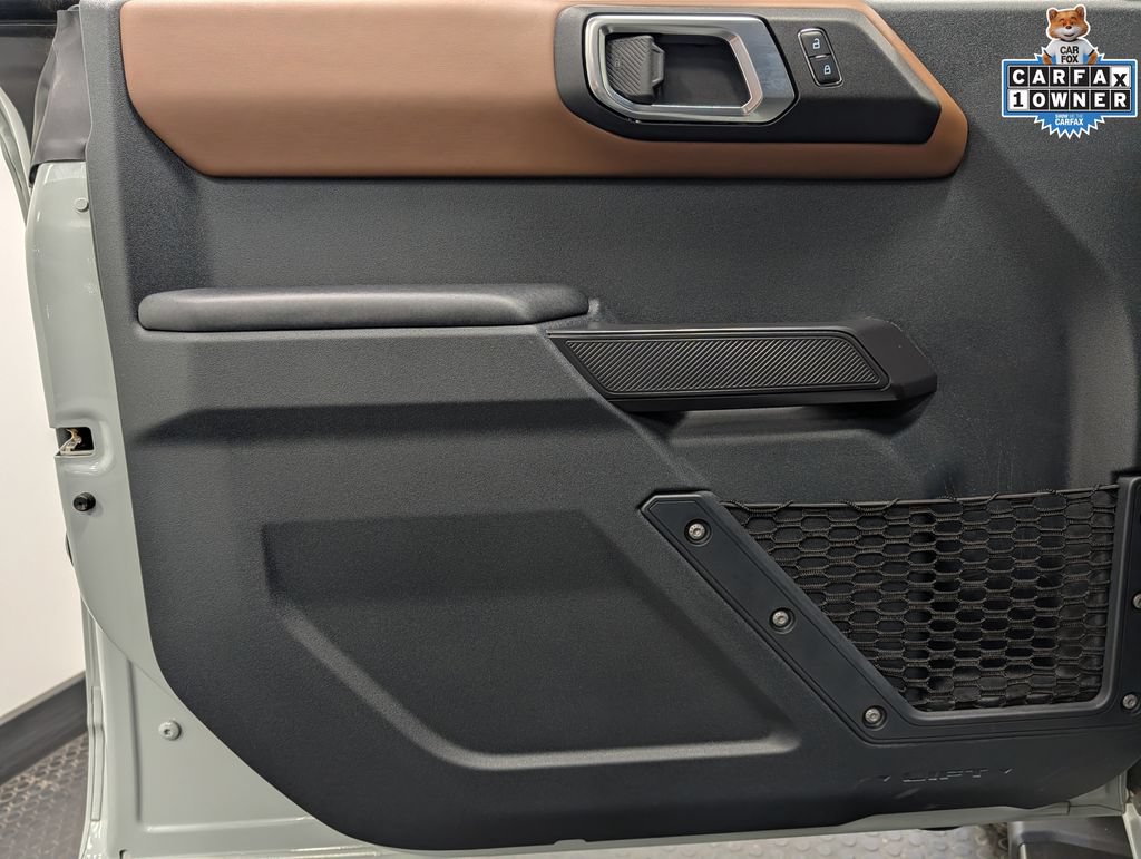 Used 2024 Ford Bronco Outer Banks AWD/4WD image 9