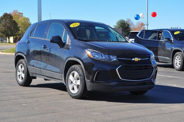 Used 2022 Chevrolet Trax LS w/ Tint and Cruise Package