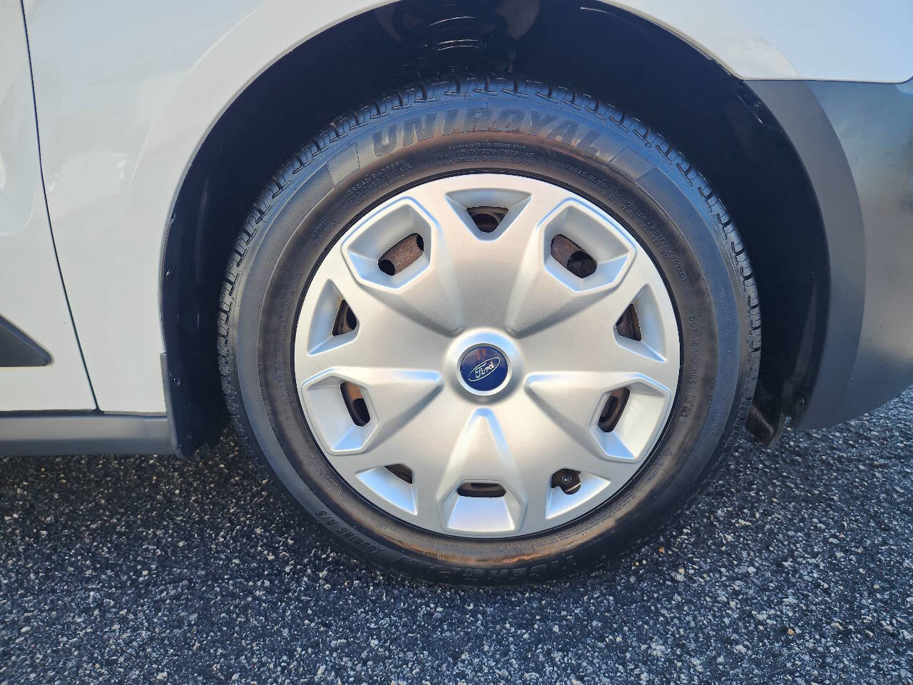 Used 2015 Ford Transit Connect XL image 13