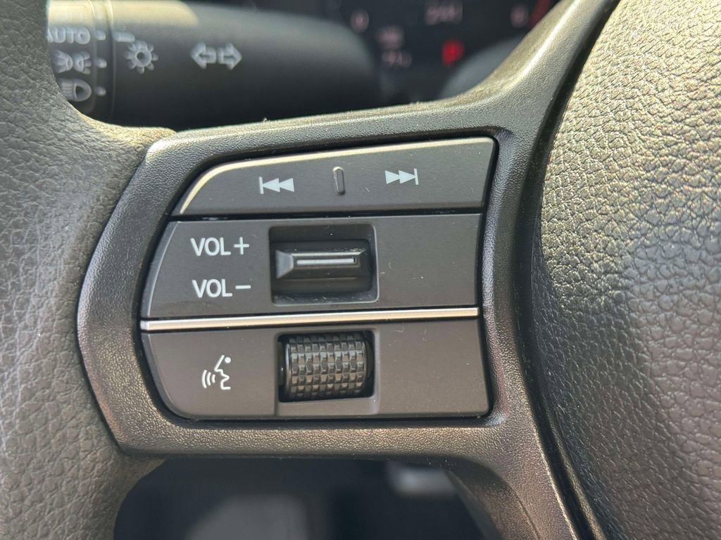 Used 2025 Honda Accord SE image 21