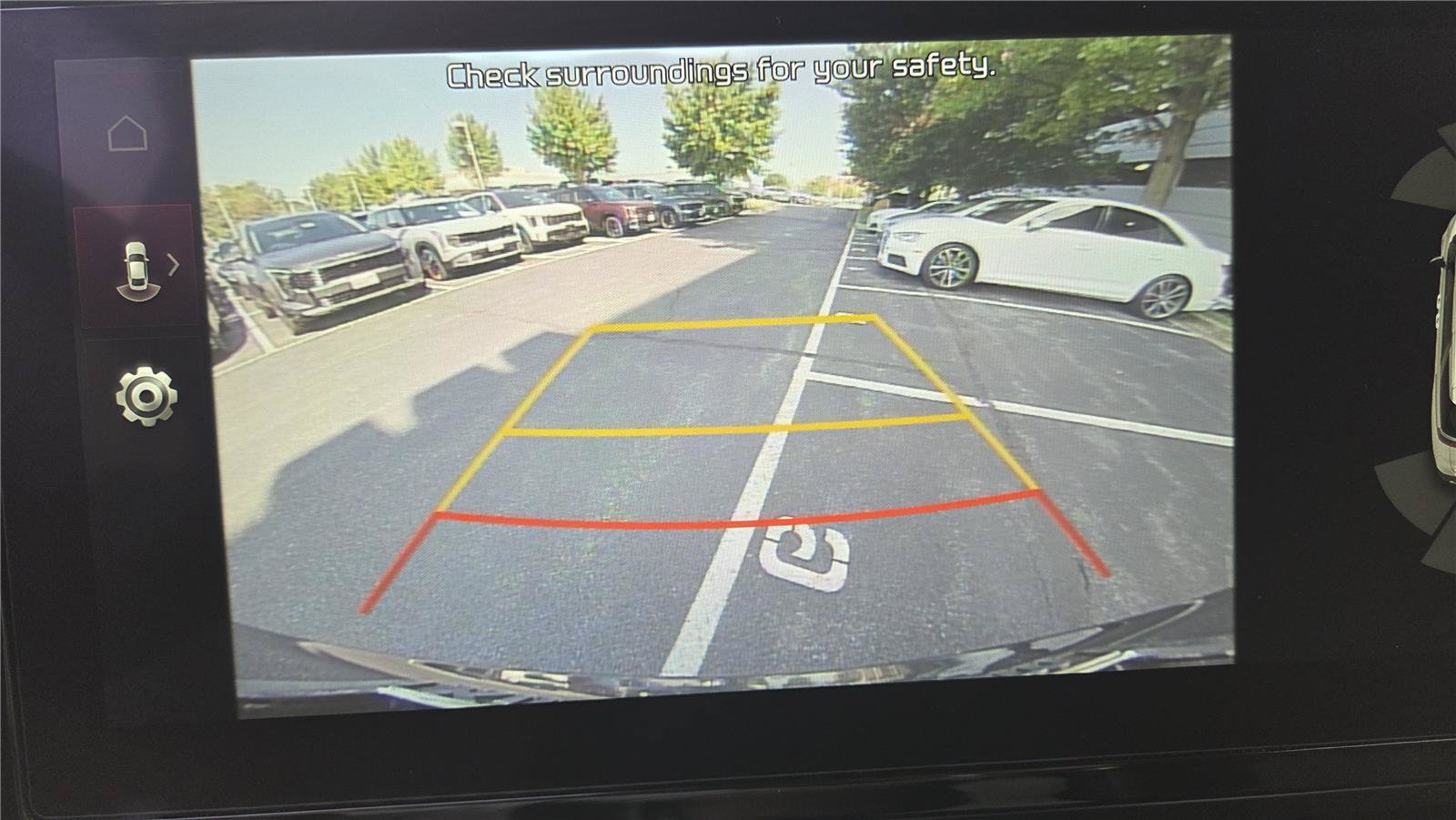Certified 2024 Kia Carnival EX FWD image 24