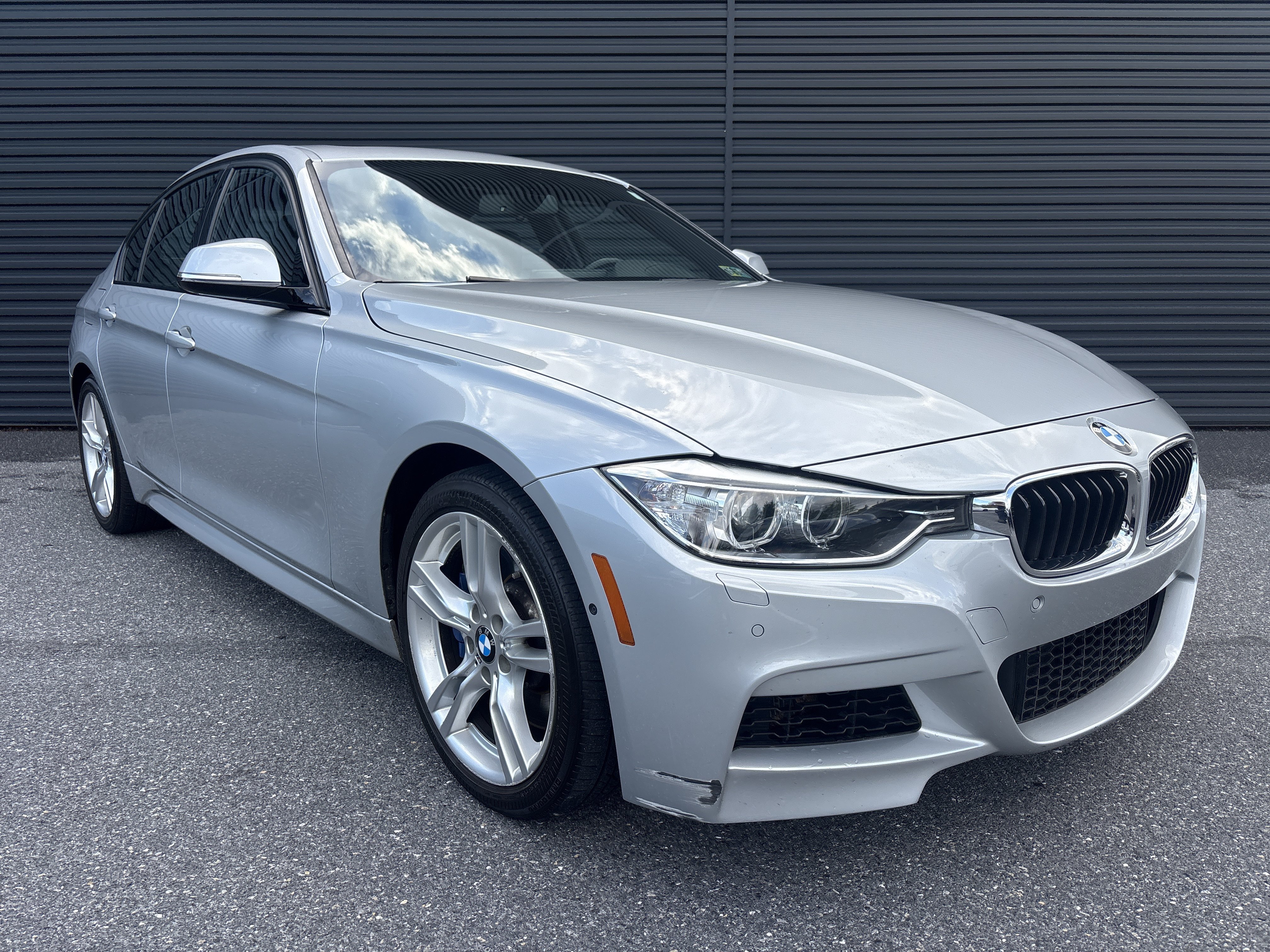 Used 2014 BMW 335i xDrive Sedan AWD/4WD image 8