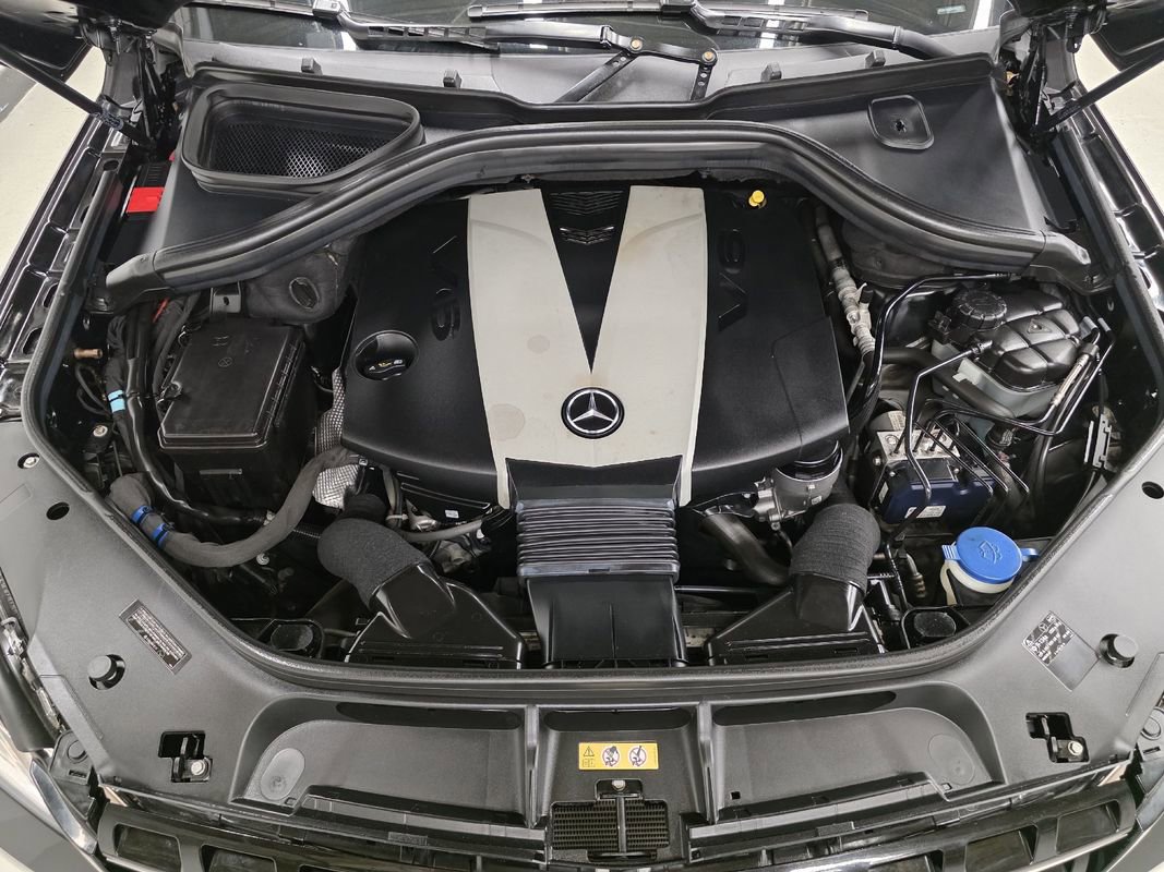 Used 2013 Mercedes-Benz ML 350 BlueTEC 4MATIC image 51