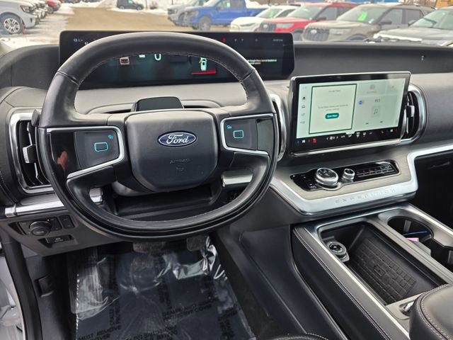 Used 2025 Ford Expedition Max Platinum AWD/4WD image 21