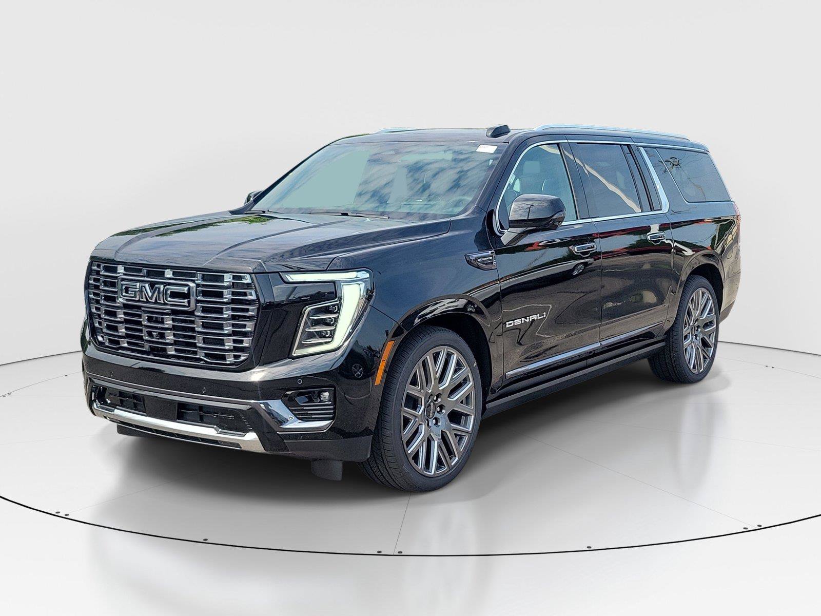 New 2026 GMC Yukon XL Denali Ultimate AWD/4WD image 2
