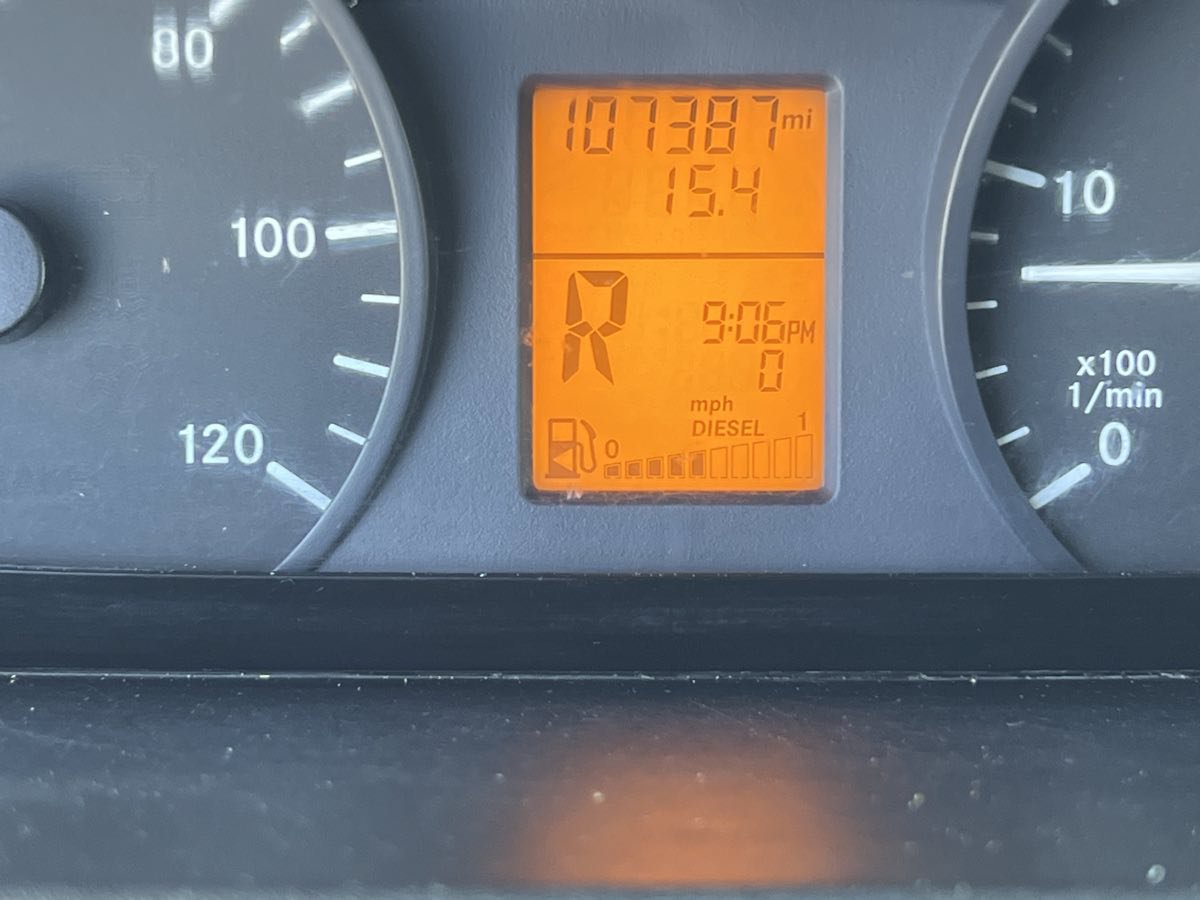 Used 2017 Mercedes-Benz Sprinter 2500 image 16