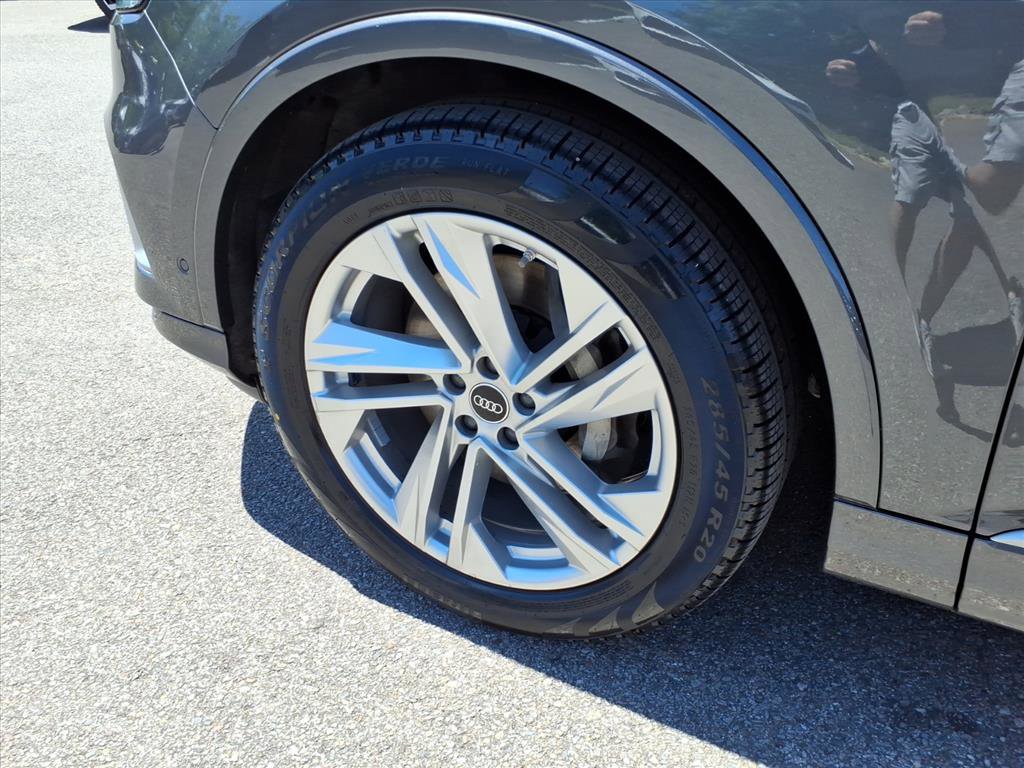 Certified 2022 Audi Q7 3.0T Prestige AWD/4WD image 9