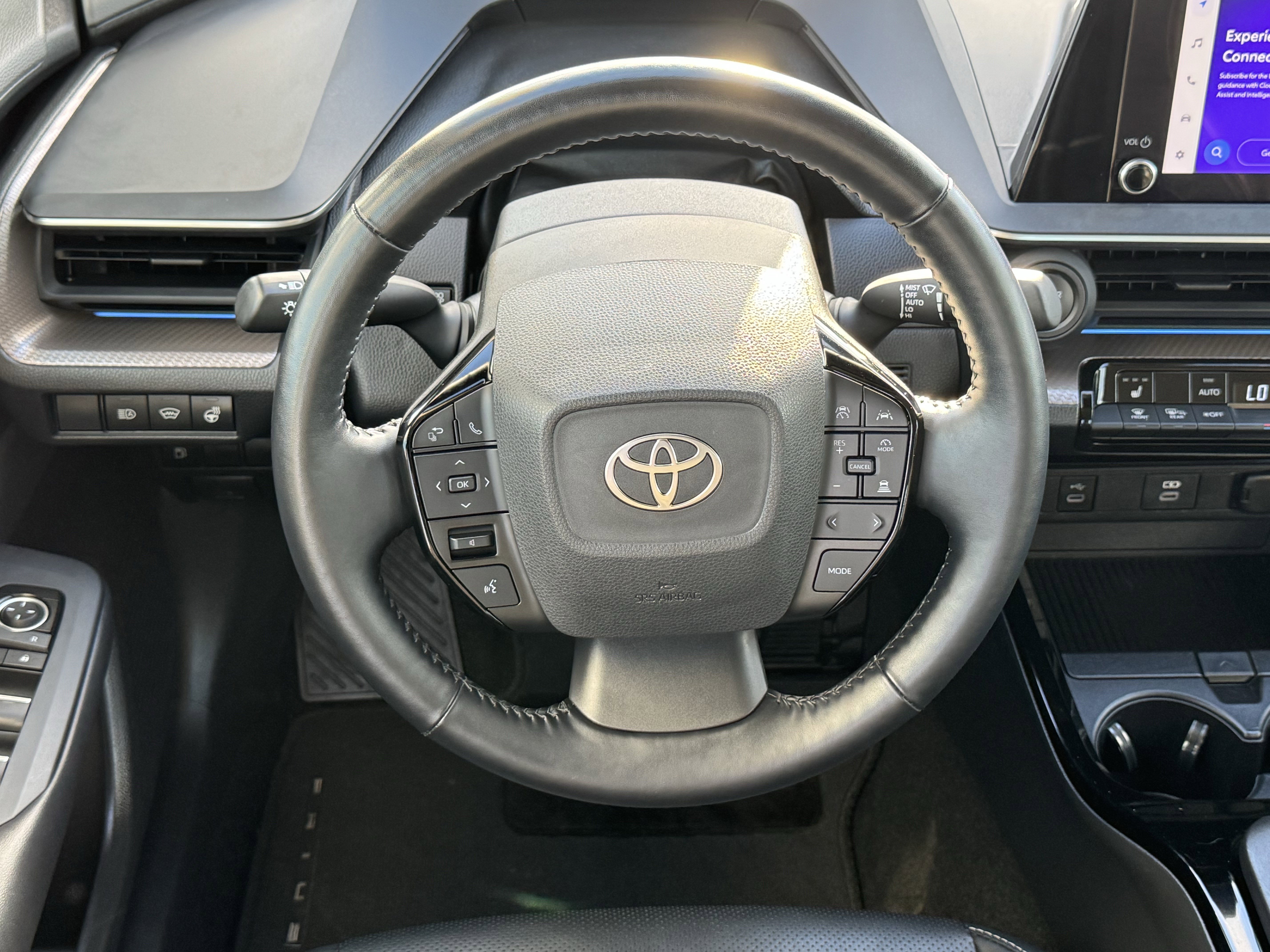 Used 2024 Toyota Prius XLE image 15