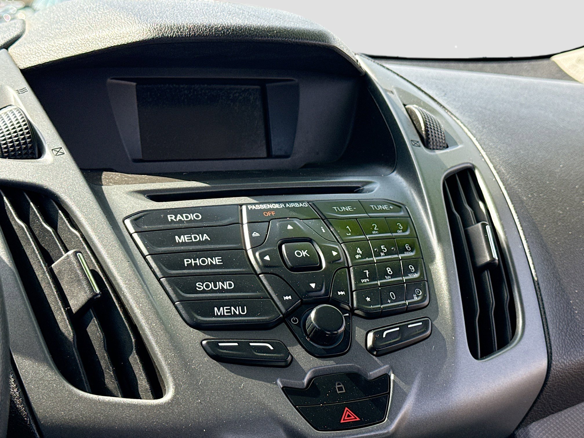 Used 2015 Ford Transit Connect XL image 10