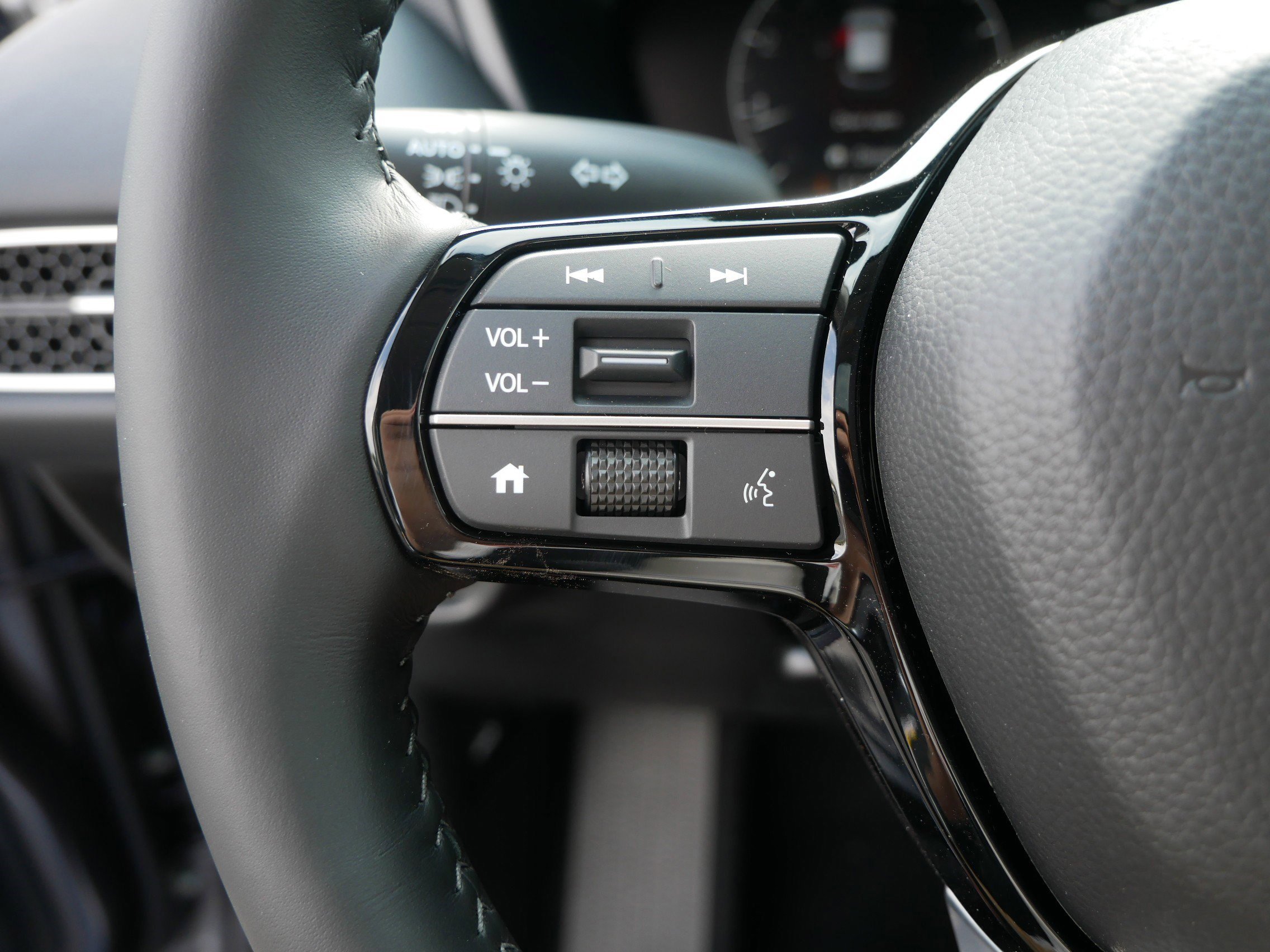 New 2026 Honda HR-V EX-L image 23