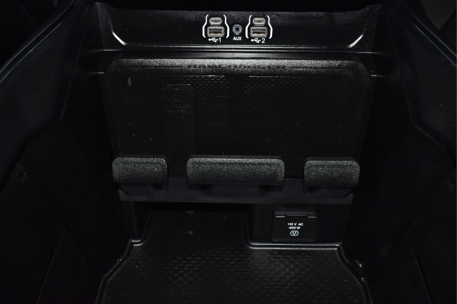 Used 2025 RAM 1500 Laramie w/ Sport Appearance Package AWD/4WD image 22