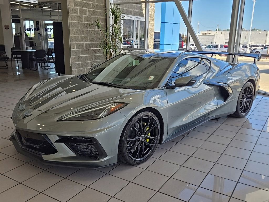 Used 2023 Chevrolet Corvette Stingray Premium Cpe w/ Stealth Interior Trim Package RWD image 8