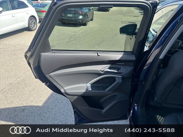 Certified 2025 Audi Q5 Premium Plus image 25
