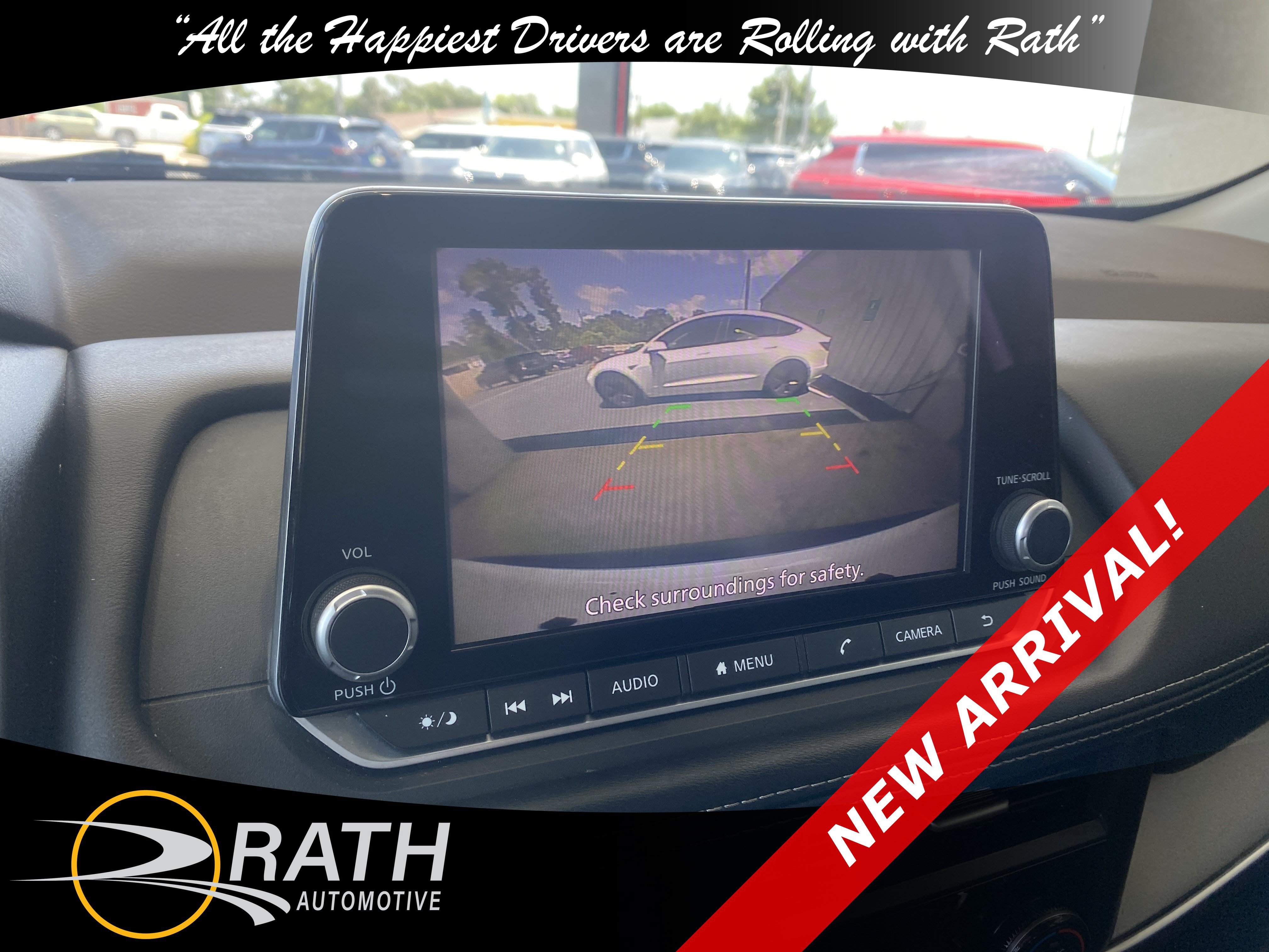 Used 2023 Nissan Rogue SV FWD image 17