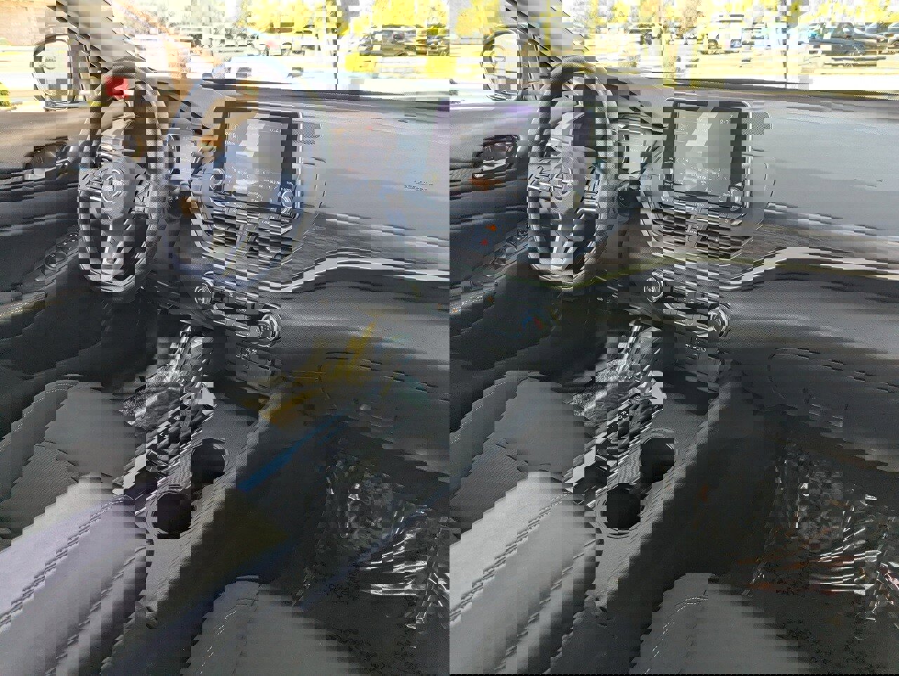 Certified 2025 Nissan Altima 2.5 SV image 12