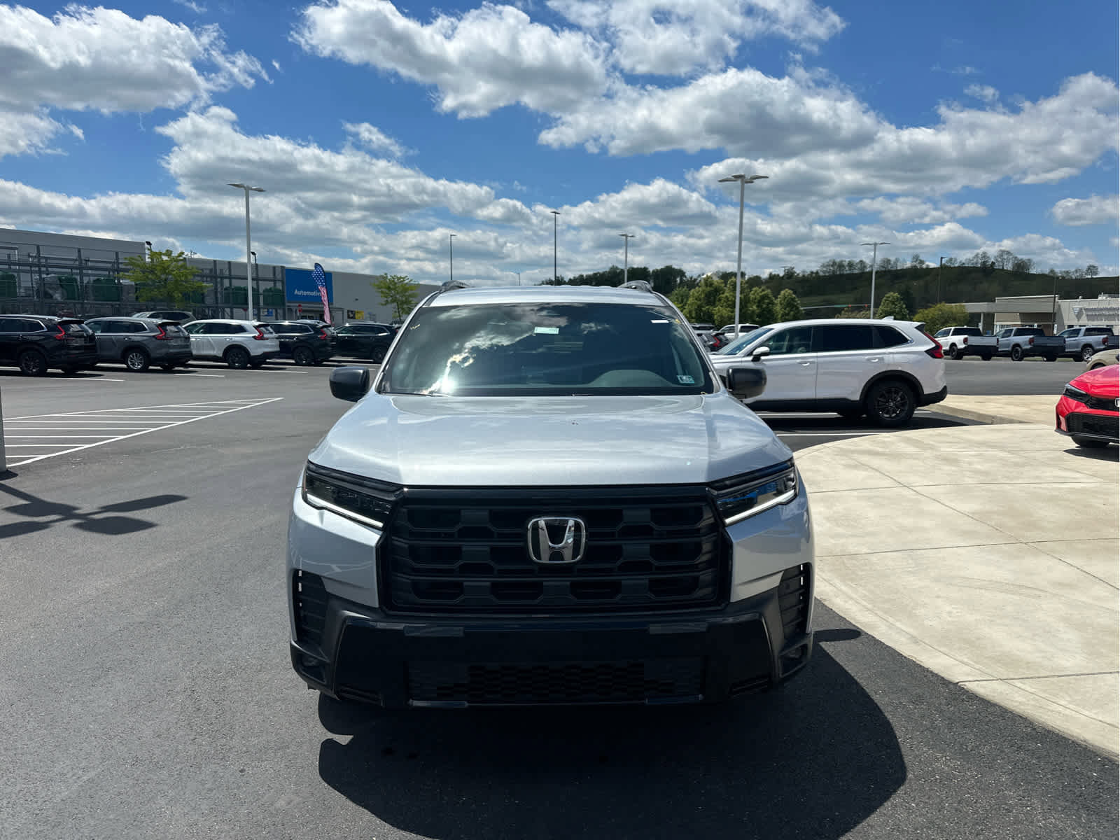 New 2026 Honda Pilot Sport image 3