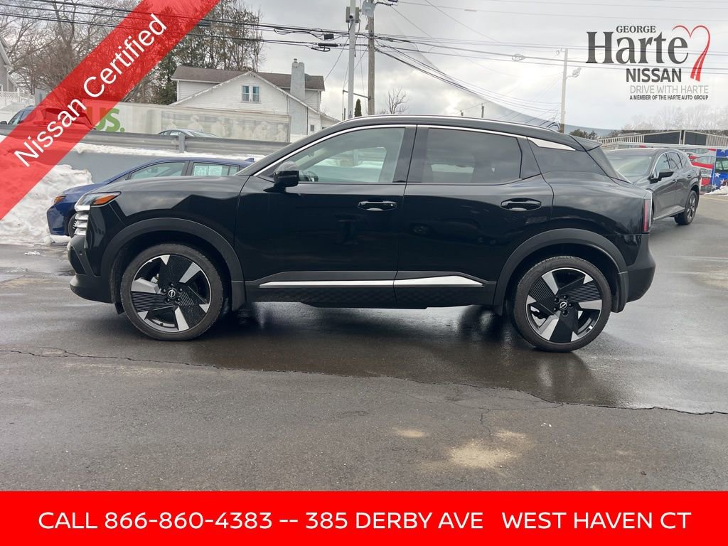 Certified 2025 Nissan Kicks SR image 2