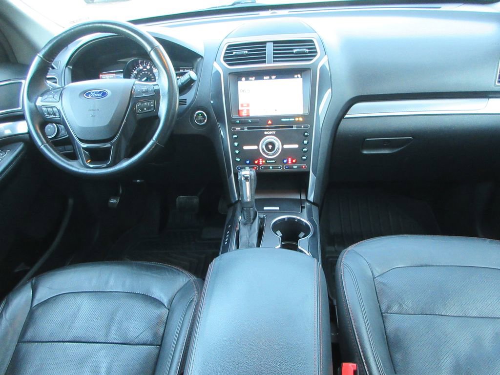 Used 2017 Ford Explorer Sport w/ Equipment Group 401A image 18